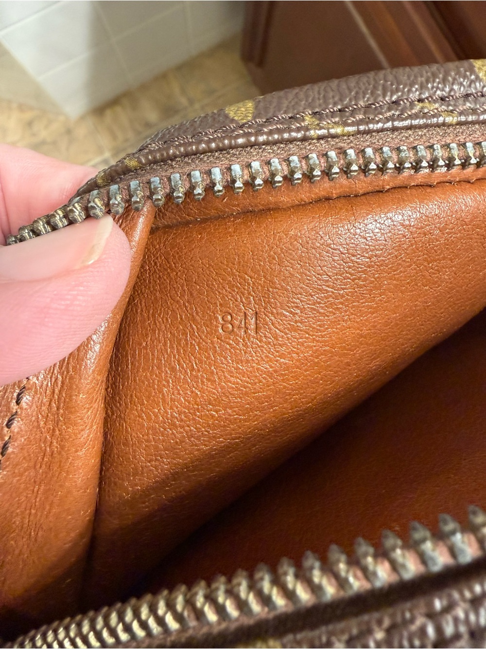 Louis Vuitton Monogram Crossbody Bag - Picture 11 of 12